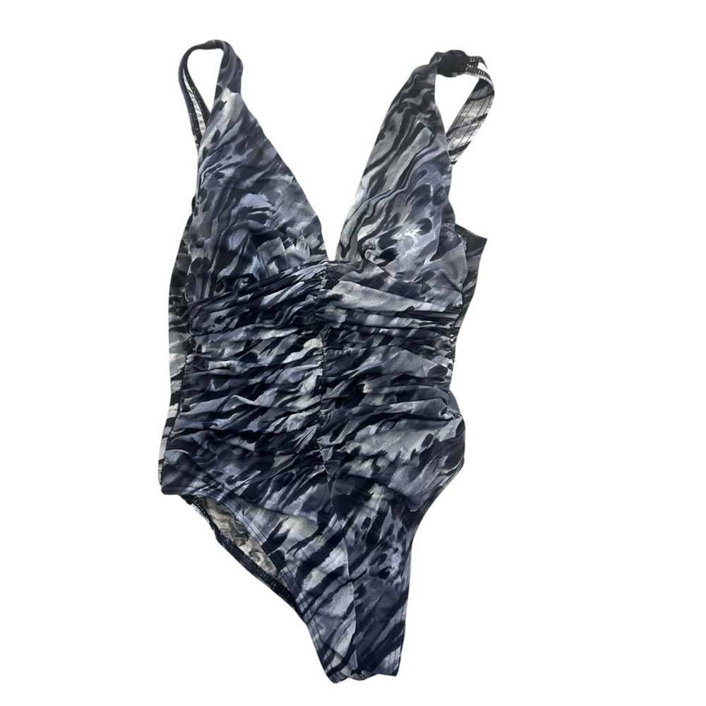 Miraclesuit One-Piece Slimming Swimsuit Animal‎ Print Black Gray White Size 10